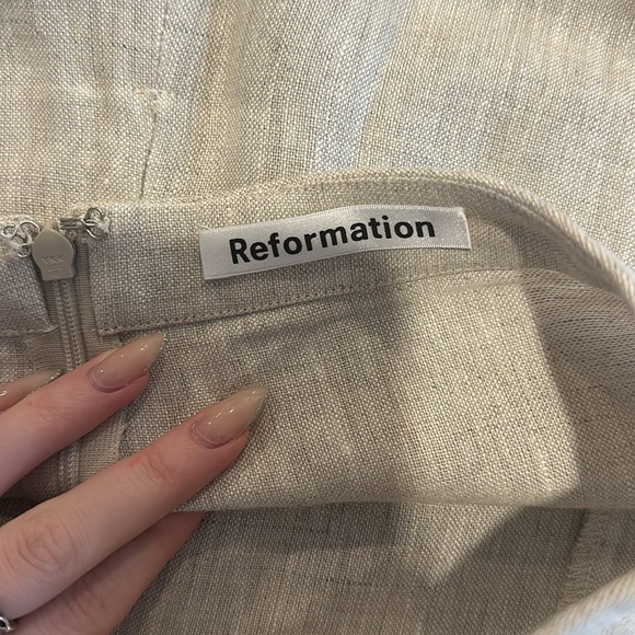 Reformation “Baker” Linen Skirt - Picture 5 of 5